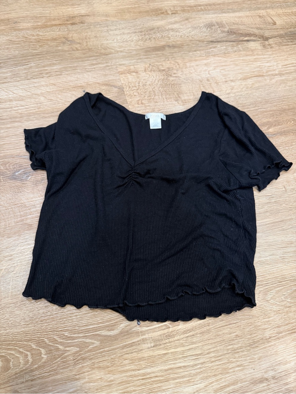 Bozzolo Black Ribbed V-Neck Short Sleeve Top